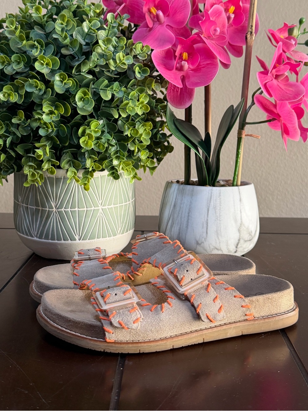 Earth’s Fausto Stitched Double Band Slip-On Sandals